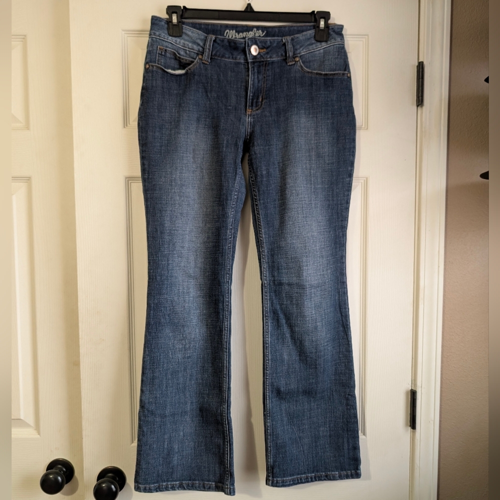 Wrangler Women's Mid Rise Bootcut Jeans Size 11x32